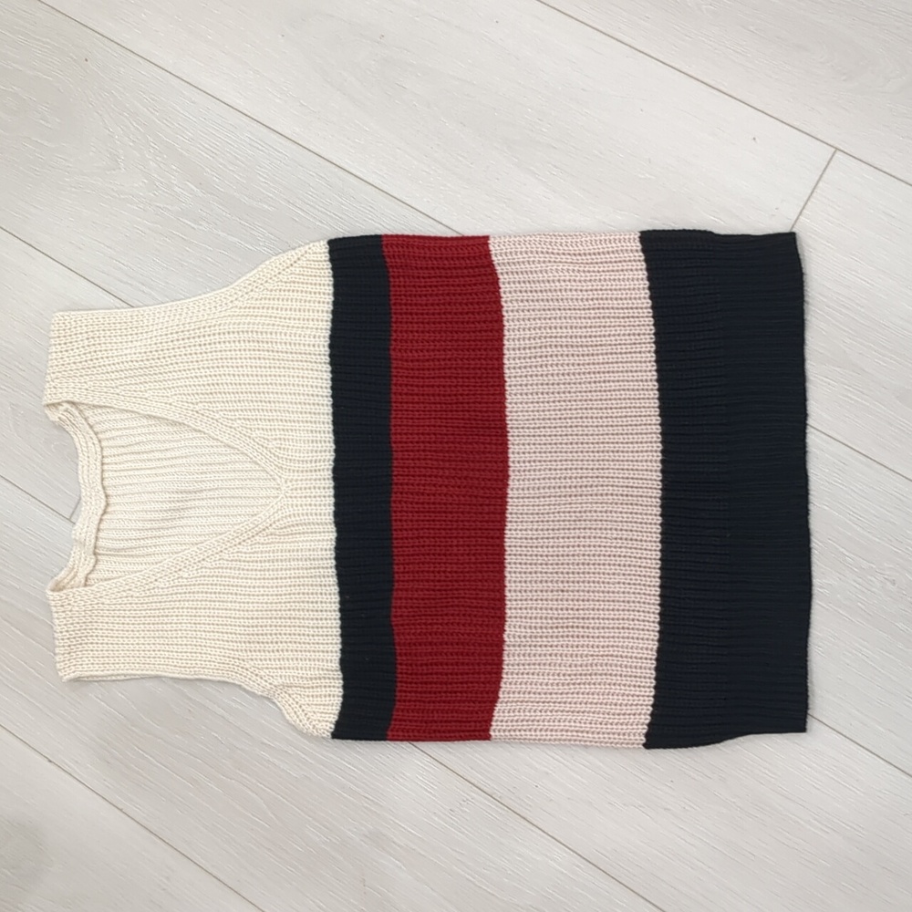 sweater Striped Knit Sleeveless Sweater Vest In Great Condition